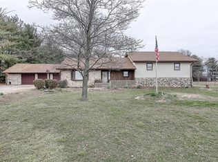 392 E County Road 450 N, Danville, IN 46122