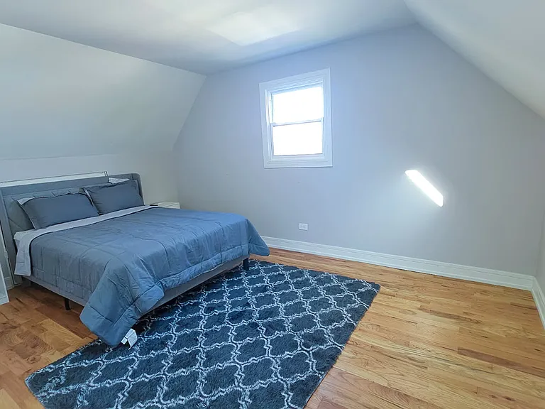 1023 N Central Ave — Photo 3