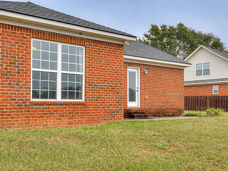 223 Old Berzelia Rd — Photo 38