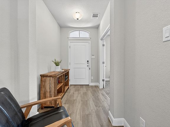 4th image of 2428 Oconnor Ranch Dr