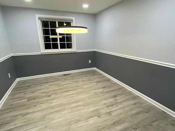 5th image of 13713 Cabells Mill Dr