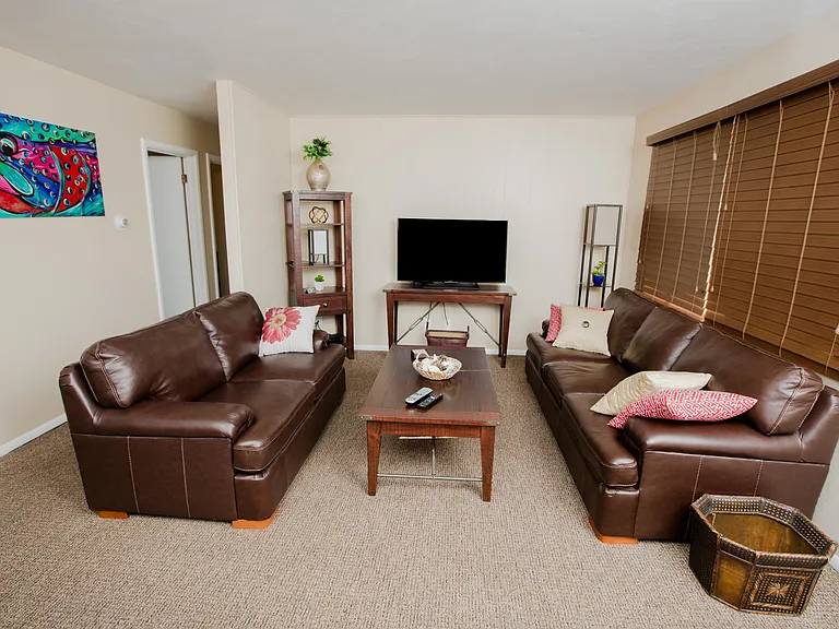3232 Paxson St #101 — Photo 4