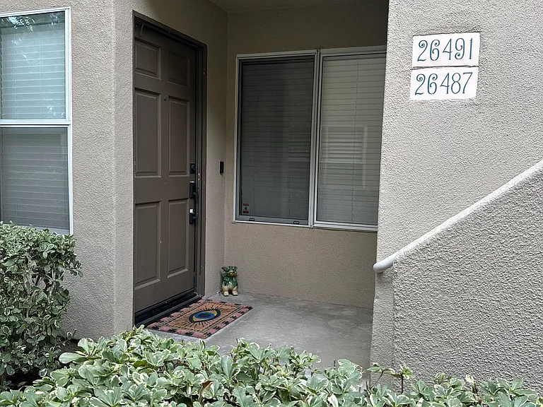 26487 Portola — Photo 3
