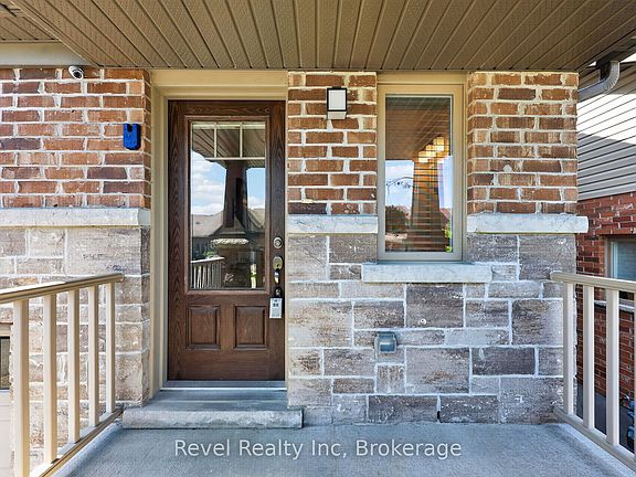 2nd image of 1038 Cook Dr