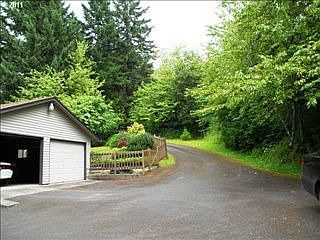 3rd image of 25755 NE Rogol Dr