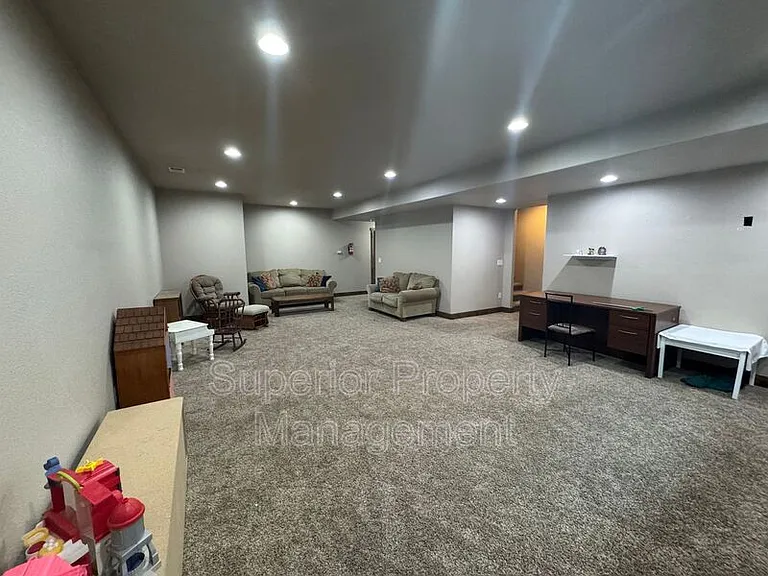 6515 Laramie St — Photo 16