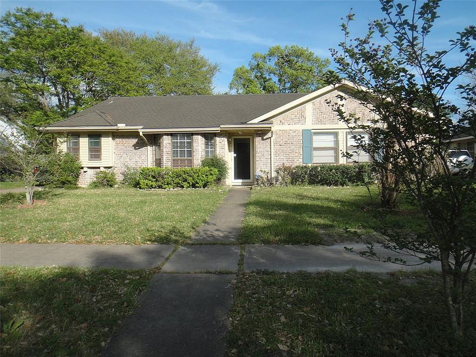 1st image of 7207 Lacy Hill Dr