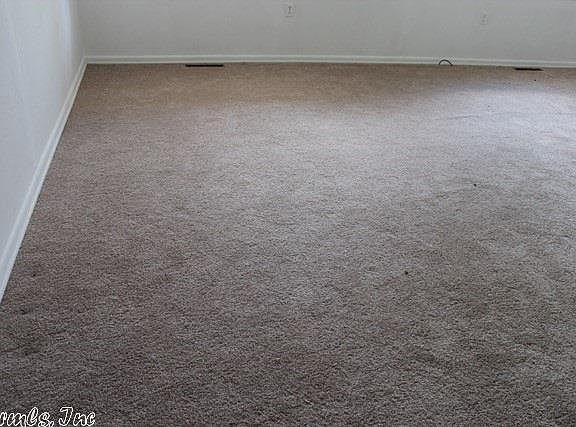 4th image of 12 Jawanda Ln