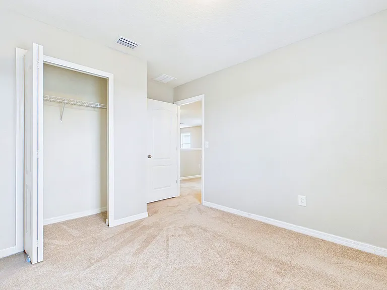 14517 Dunrobin Dr — Photo 11