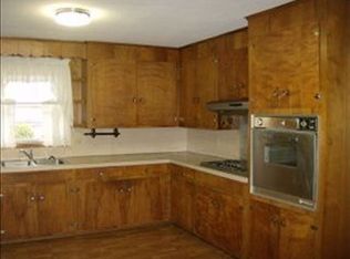 1510 Baywood Cir, Hartsville, SC 29550