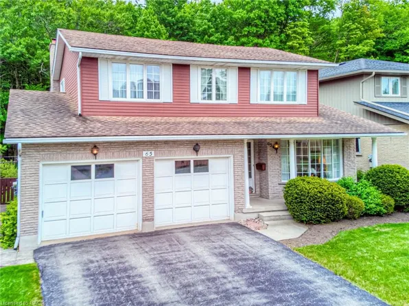 65 Trailview Dr, Kitchener, ON N2N 1P7