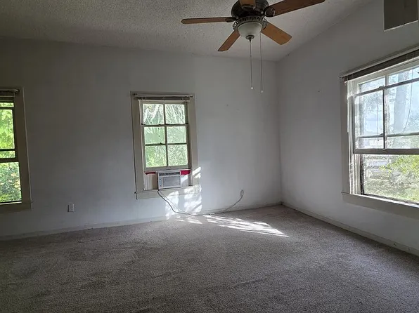 310 E Noble Ave, Bushnell, FL 33513