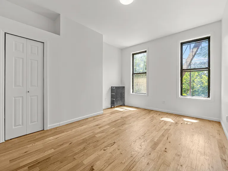 1196 Greene Ave #2 — Photo 7