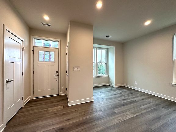 3rd image of 9302 Mallard Mills Dr