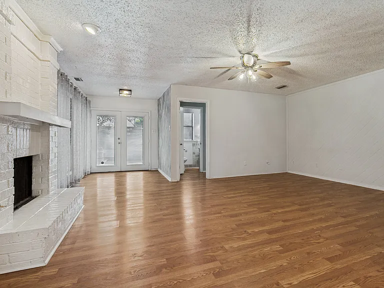 13238 Carthage Ln — Photo 8