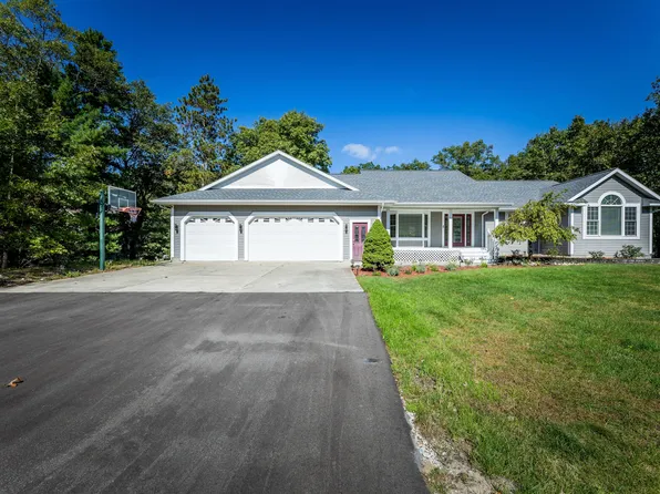1578 White Pine Ct, Twin Lake, MI 49457