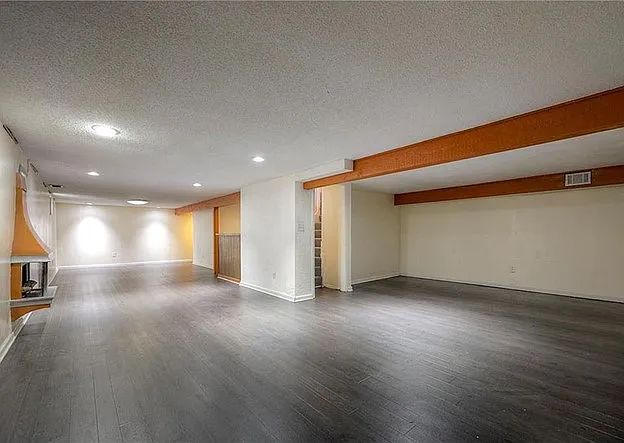 10999 Bradshaw St — Photo 14