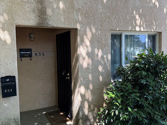 3rd image of 828-834 Poplar Ave #832