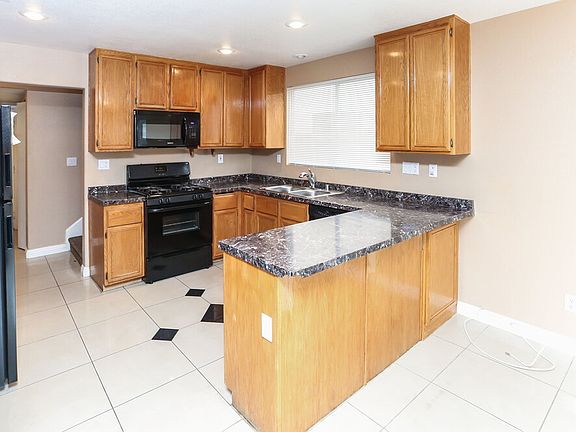 5th image of 6034 Giant Forest Ln