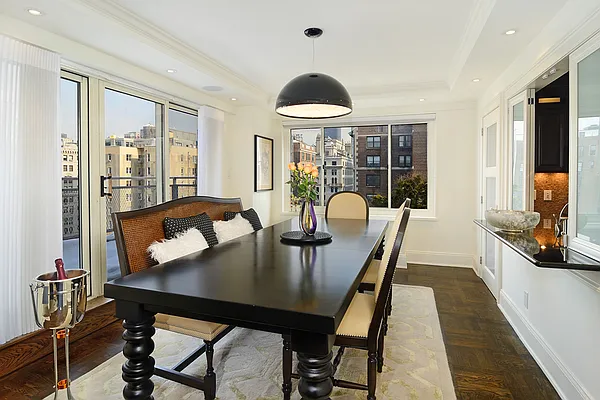 Sold by Corcoran | media 22