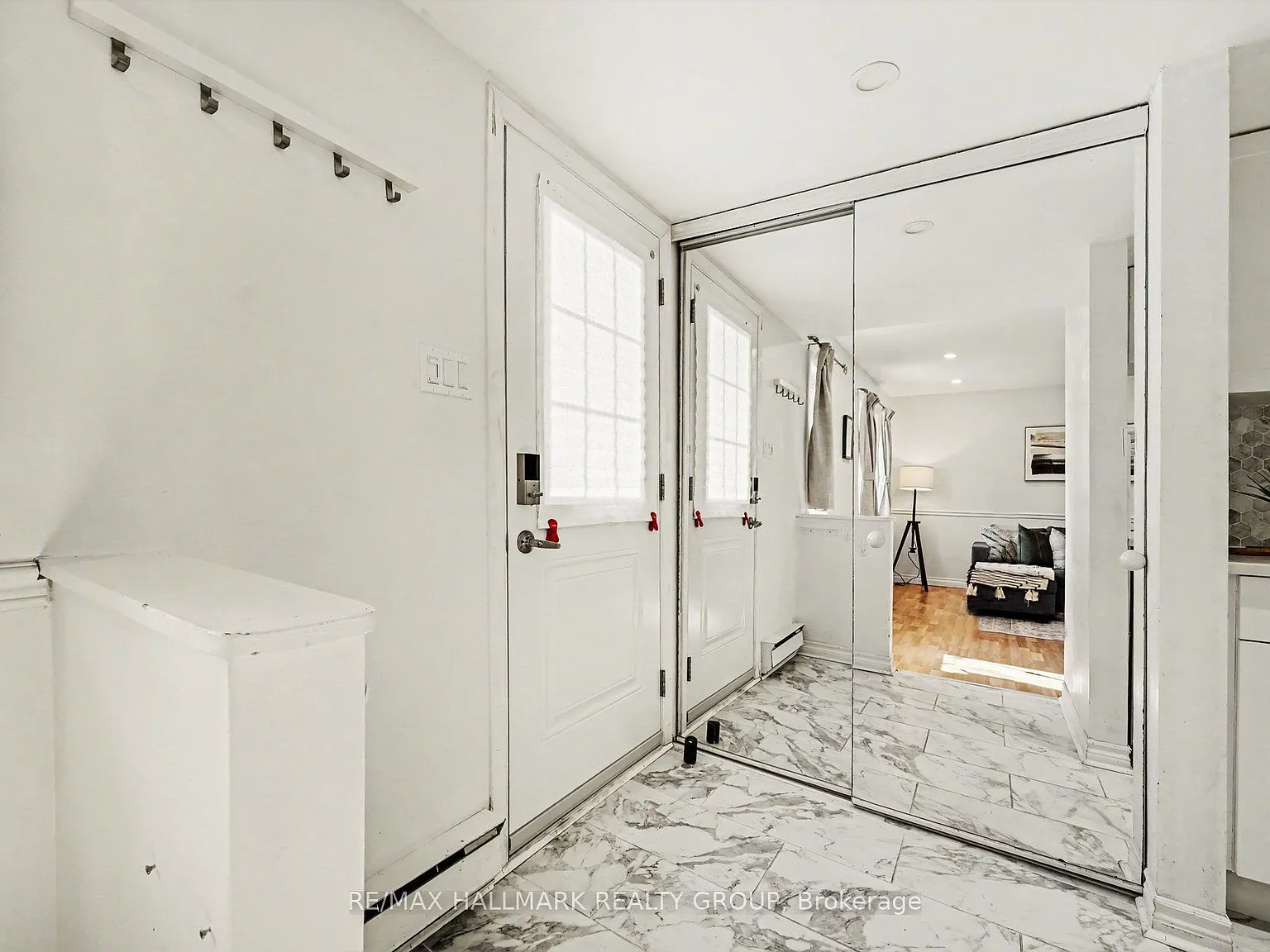 2 bed, $2,200 — Photo 3