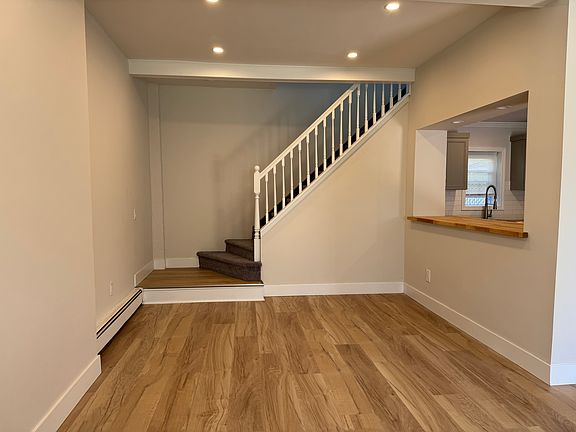 5th image of 37 Bergen Pl