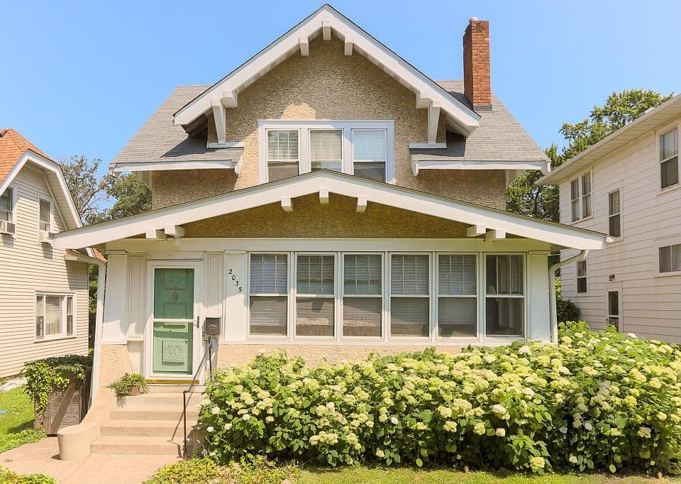 1st image of 2035 Goodrich Ave