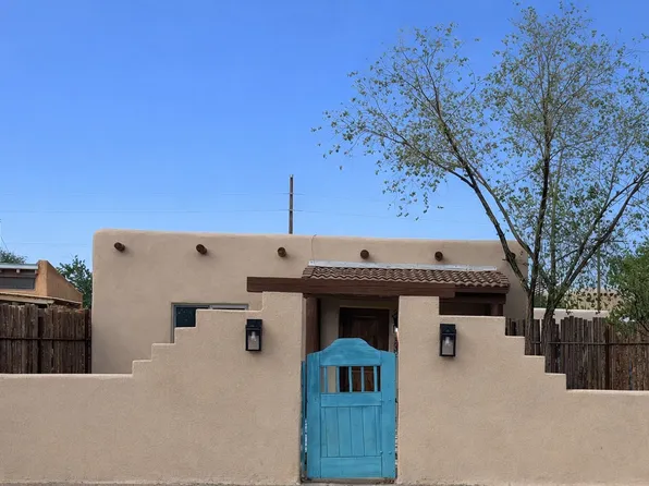 819 Ninita St, Santa Fe, NM 87505