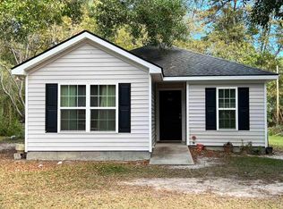 404 Apple St, Andrews, SC 29510