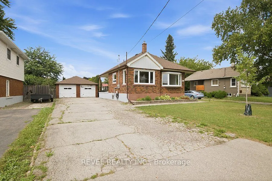 310 Caledon Ave