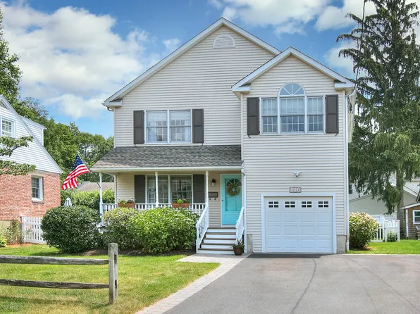 1221 Merritt Street, Fairfield, CT 06825