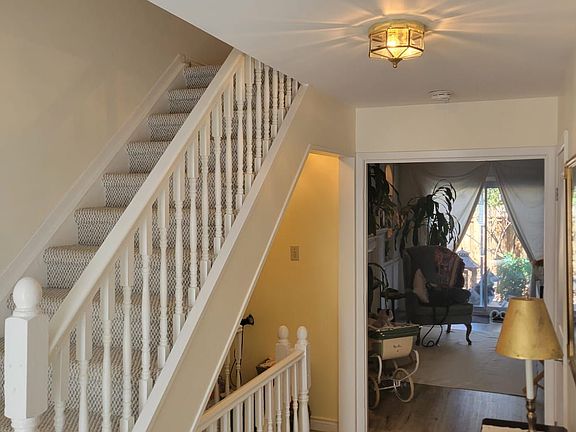 4th image of 6 Bowman Way #147