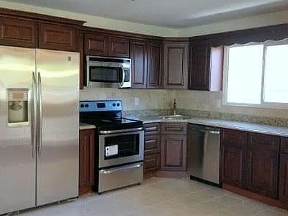 1st image of 62 4th Ave #2