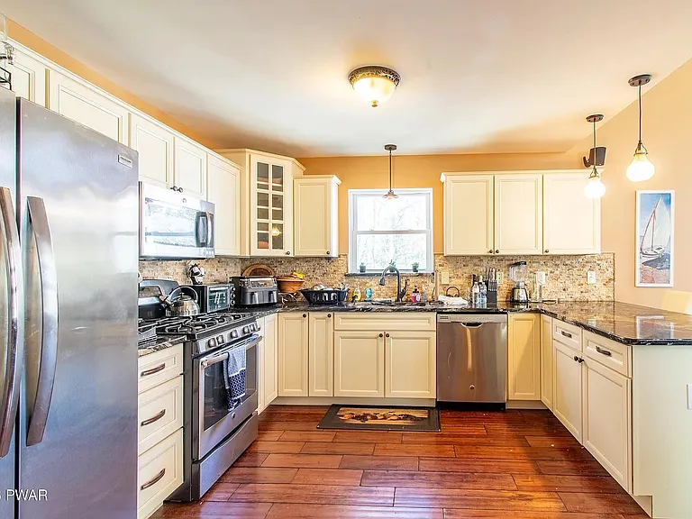 111 Woodcrest Dr — Photo 45