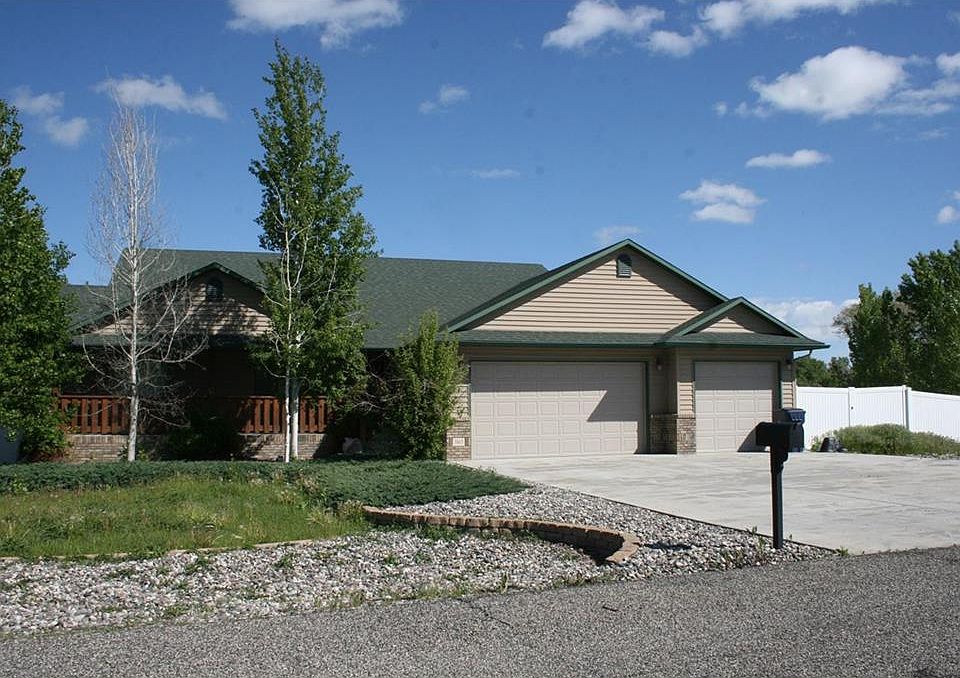1st image of 3165 Nogales Dr