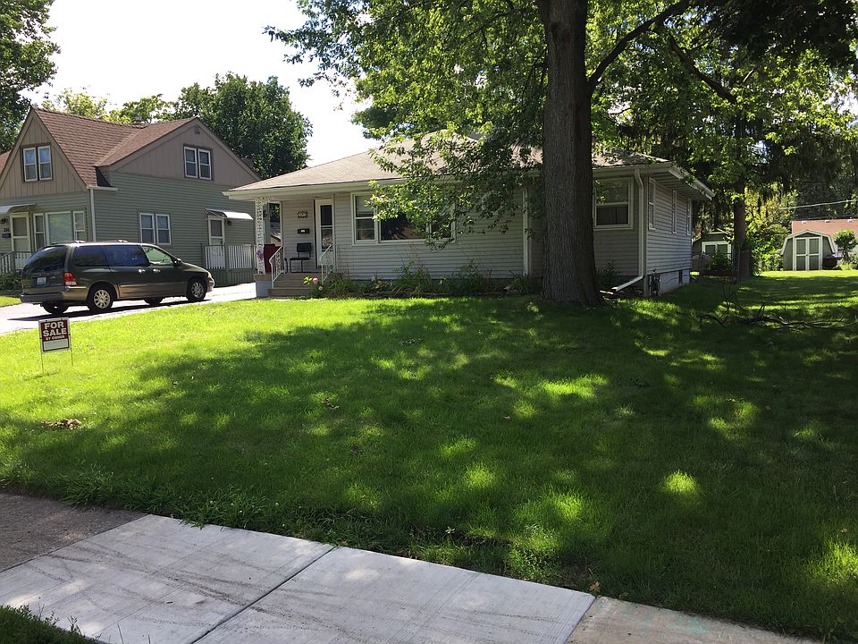 1st image of 302 N Cornell Ave