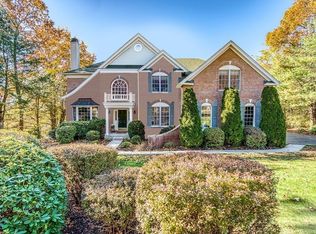 7 Greenwood Rd, Hopkinton, MA 01748