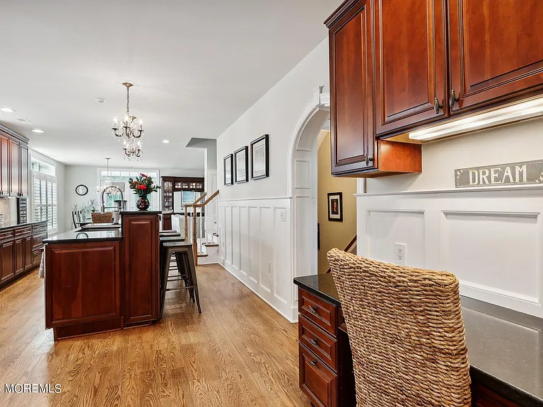 317 Worthington Ave — Photo 29