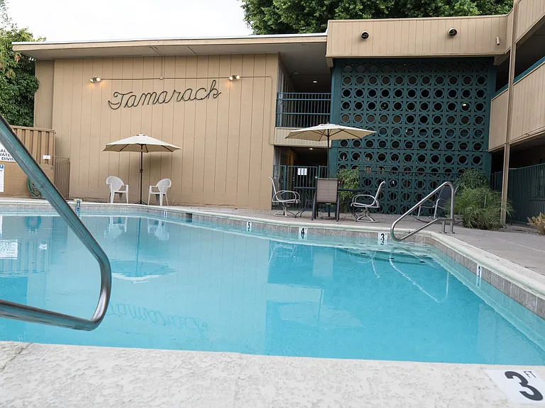 Tamarak Gardens Apartments — Photo 6