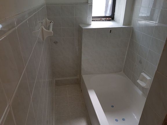 2nd image of 484 67th St APT B1