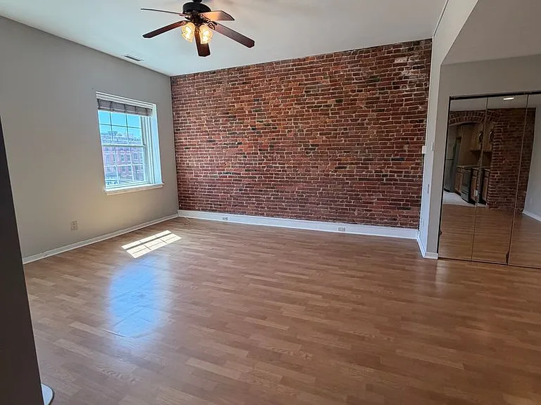 102 Church St #404 — Photo 5