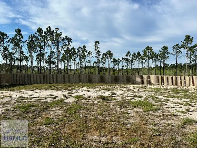 345 McClelland Loop NE — Photo 34