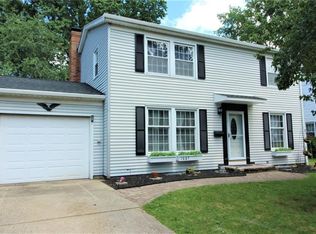 1687 Bancroft St, Cuyahoga Falls, OH 44221