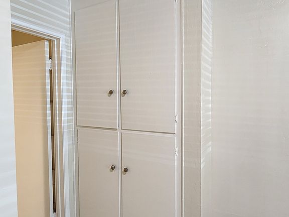 3rd image of 599 S 10th St APT 29