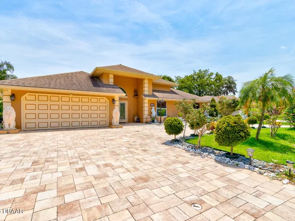 6167 Half Moon Dr, Port Orange, FL 32127