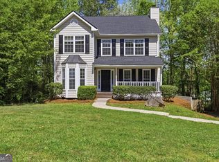 445 Allens Landing Ct, Lawrenceville, GA 30045
