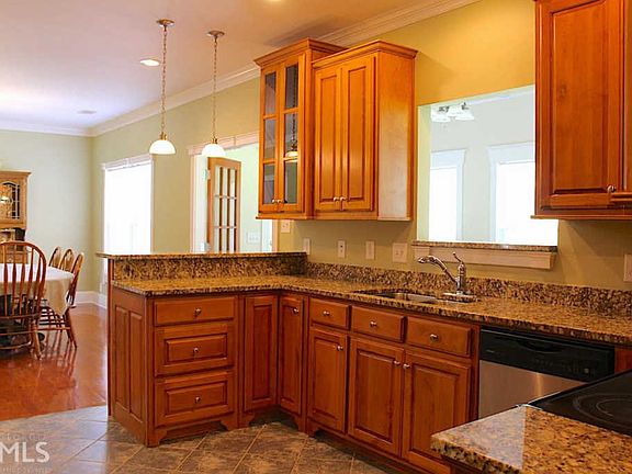 2nd image of 243 Lakewood Cove Dr