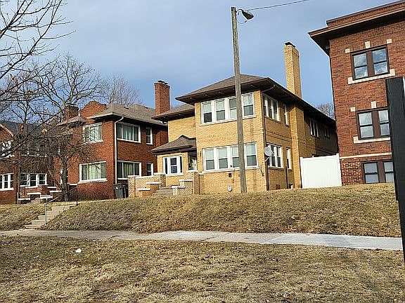 2nd image of 3607 N Washington Blvd