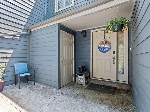 2nd image of 2140 Fort Harrods Dr APT 35