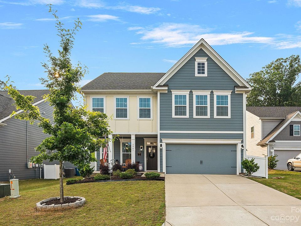 1st image of 3961 Lake Breeze Dr